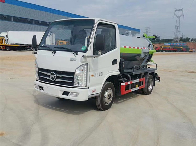 藍牌凱馬3方吸污車