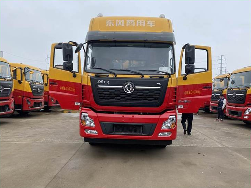 東風天龍前四后八33方清洗吸污車